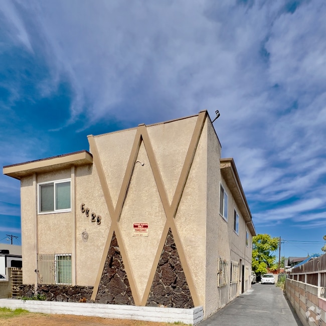 Building Photo - 6628 Denver Ave Rental