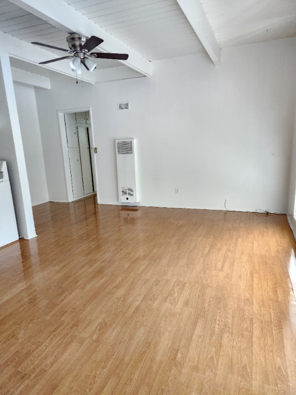 Building Photo - 1909 Beachwood Dr Unit 1 Rental
