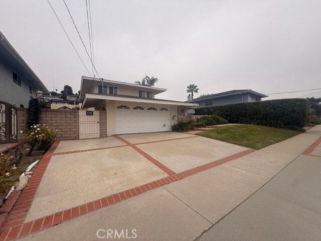 Photo - 28058 Braidwood Dr