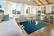 Photo - SPECTACULAR PEAK OCEAN VIEW STUDIO!