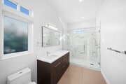 Photo - 13846 Moorpark St Unit 202