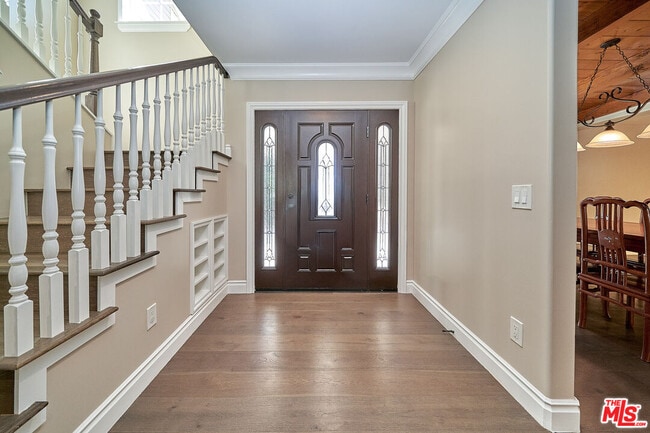 Photo - 4736 Rosemont Ave