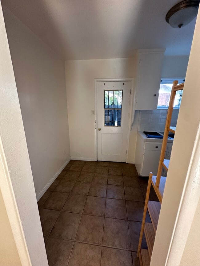 Photo - 904 N Normandie Ave Unit 904