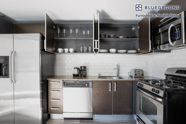 Photo - 4133 Redwood Ave Unit FL4-ID1083