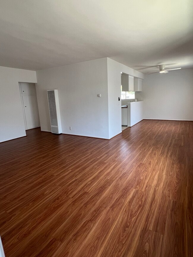 Building Photo - 319 Mariposa Ave Unit D Rental