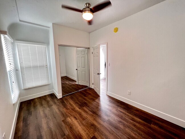 Photo - three Bedroom Unit 1767-D Pacific Avenue