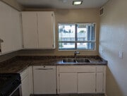 Photo - 101 W Olive Ave Unit Apt C