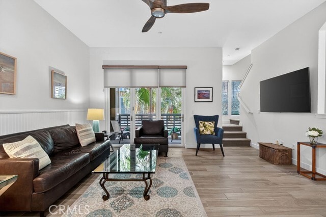Photo - 985 Doheny Way