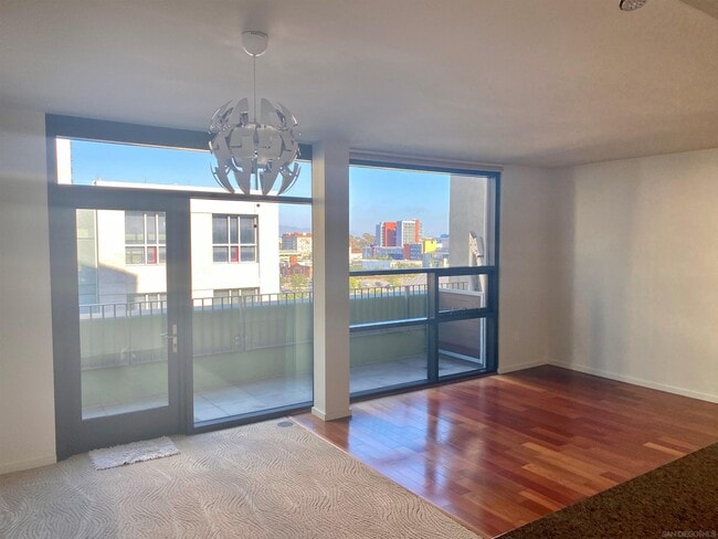 Building Photo - 350 Eleventh Ave Rental