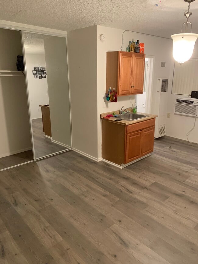 Photo - 7253 Jordan Ave