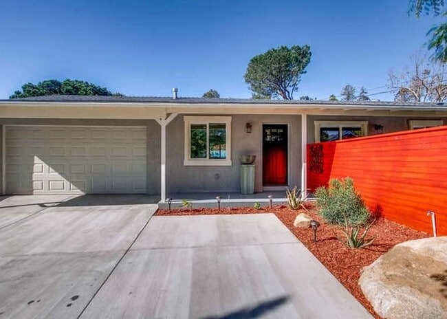 Building Photo - 4461 Scenic Ln Rental