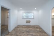 Photo - 822 E Windsor Rd Unit 822