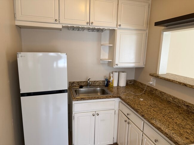 Photo - 105 Avenida Aragon Unit # B