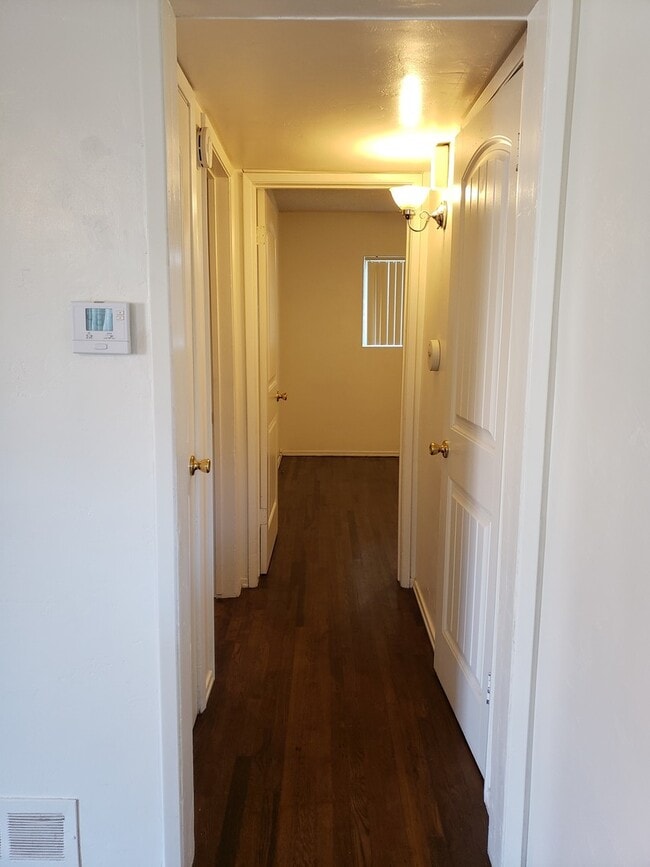 Photo - 4620 Unit 3704