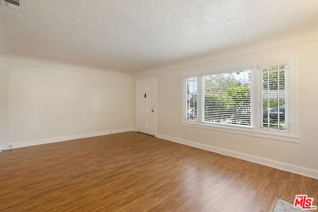 Photo - 606 South St