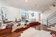 Photo - 111 Eastwind St