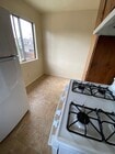 Eating area in kitchen - Bay Park Apartments