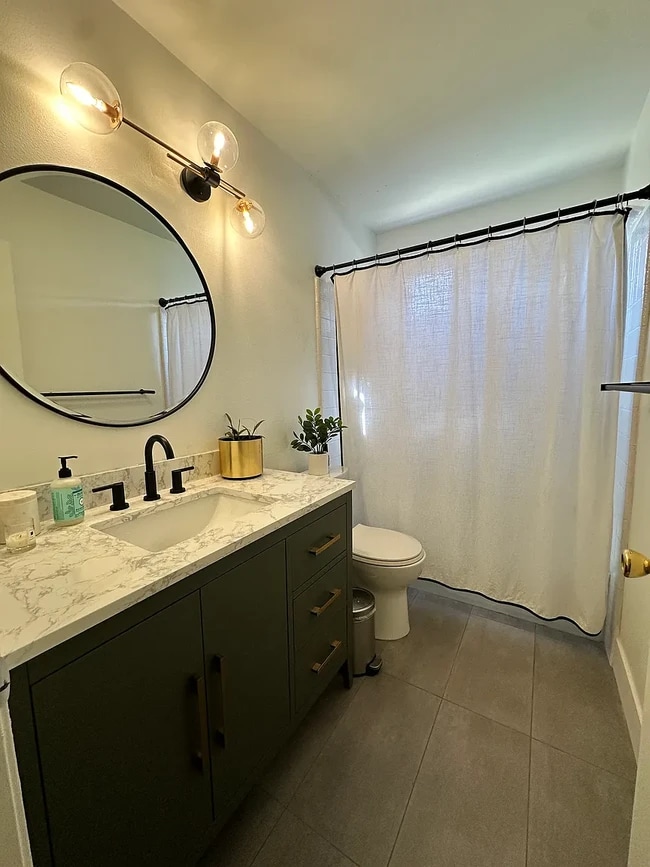 Photo - 1465 Vaquero Gln