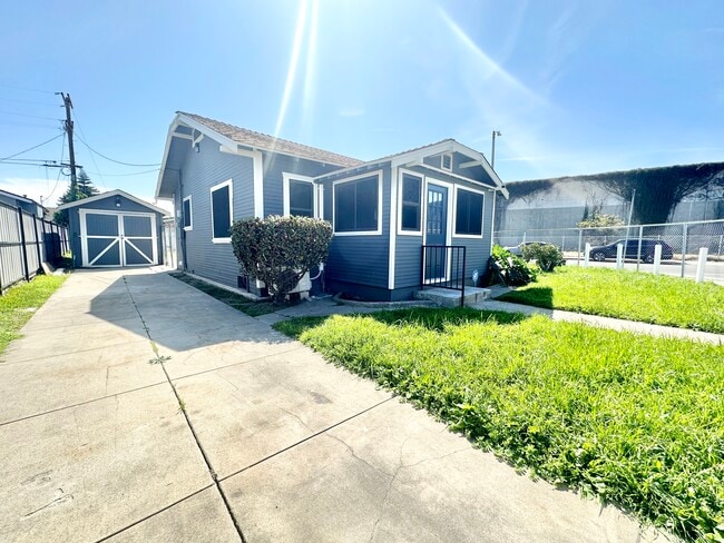 Photo - 342 W 91st Pl House