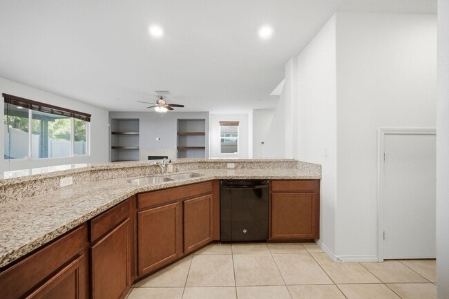 Photo - 3695 Bur Oak Rd
