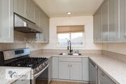 Photo - 6522 Cheames Way