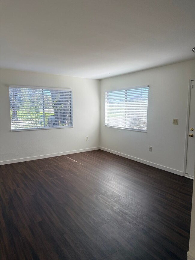 Photo - 55 plus community One Bed condo for rent Menifee