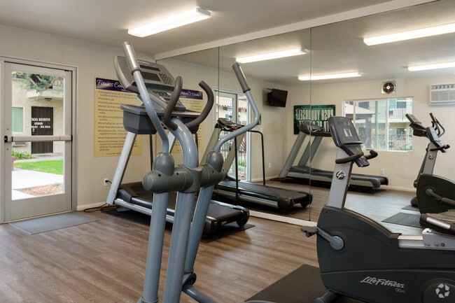 Fitness Center - Los Arboles Apartments