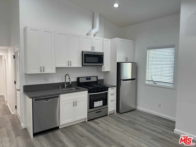 Building Photo - 2309 Scarff St Unit 2309