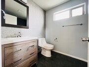 Photo - 1718 Miramar St