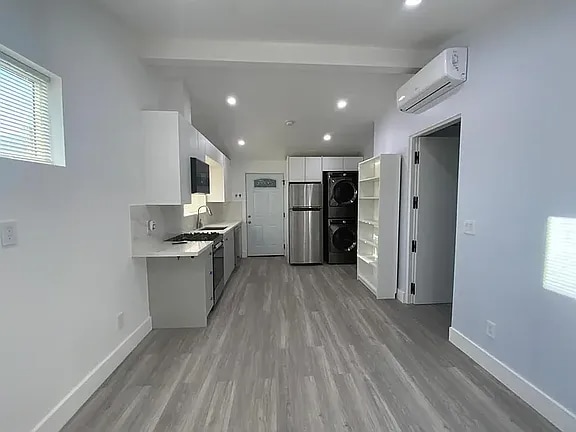 Photo - 6546 Bobbyboyar Ave