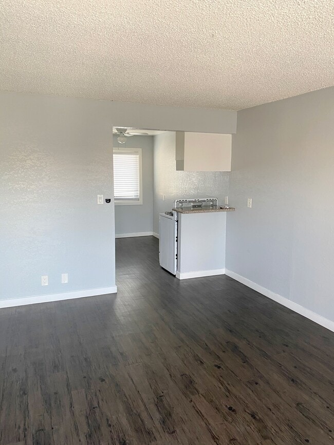 Photo - 12648 Paddison Avenue