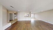 Photo - 5BD/2BA, Easy Walk to Campus!! Townhome