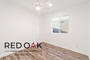 Photo - 649 W 92nd St Unit 649 1/2