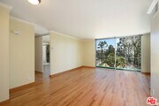 Photo - 100 S Doheny Dr Condo Unit 306