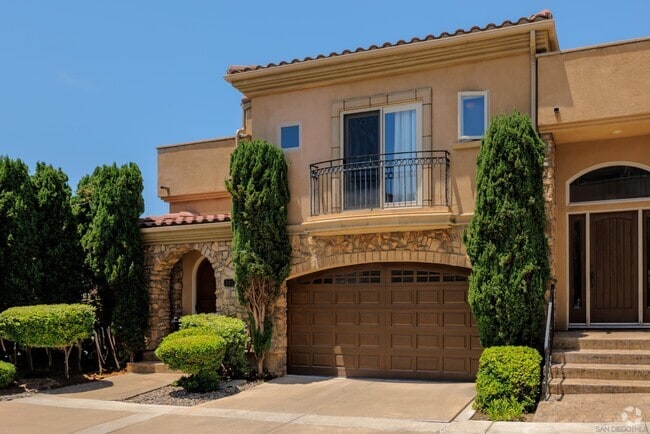 Building Photo - 301 N Rios Ave Rental