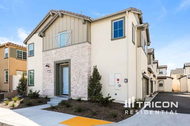 Photo - 28113 Cookhouse Ln