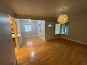 Photo - CRENSHAW 17024-17026 Unit 17024