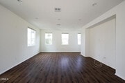Photo - 174 Prairie St