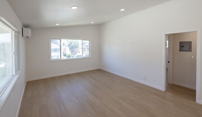 Photo - 34101 El Encanto Ave Unit C