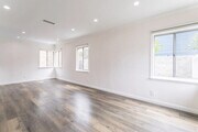 Photo - 1129 E Doran St
