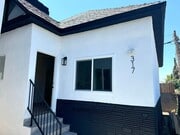 Photo - 4 Bed 2 Bath in Echo Park with Back Patio