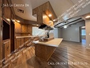 Photo - 543 La Cresta Dr