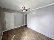 Photo - 273 Alpine St Apartment Unit B