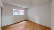 Photo - 5th Street Apartments- Luxurious Bedrooms ...