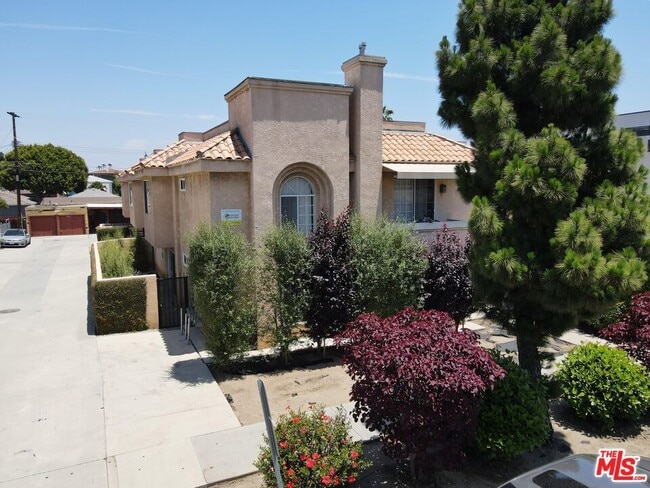 Photo - 3822 Bentley Ave Unit 203