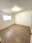 Photo - 429 W 6th St