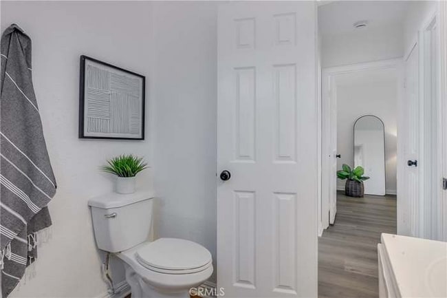 Photo - 1347 E Bennett St