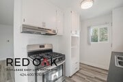 Photo - 14039 Archwood St Unit 10