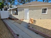 Photo - 610 Pine Dr