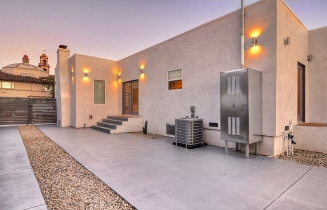 Photo - Private 3 Bed / 2 Bath Home with Incredible Outdoor Space